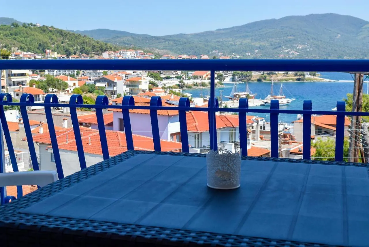 Pella Hotel - New Neos Marmaras 2*,  Greece